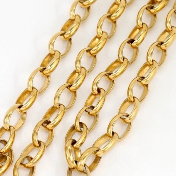 CHANEL COCO Logo Medallion Vintage Necklace 32" Gold Tone Auth #42561 - Picture 4 of 5